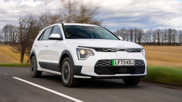 Kia Niro review front three quarter