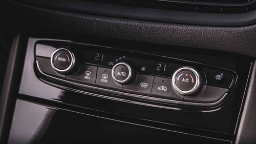 Vauxhall Grandland climate controls (2021-2024)