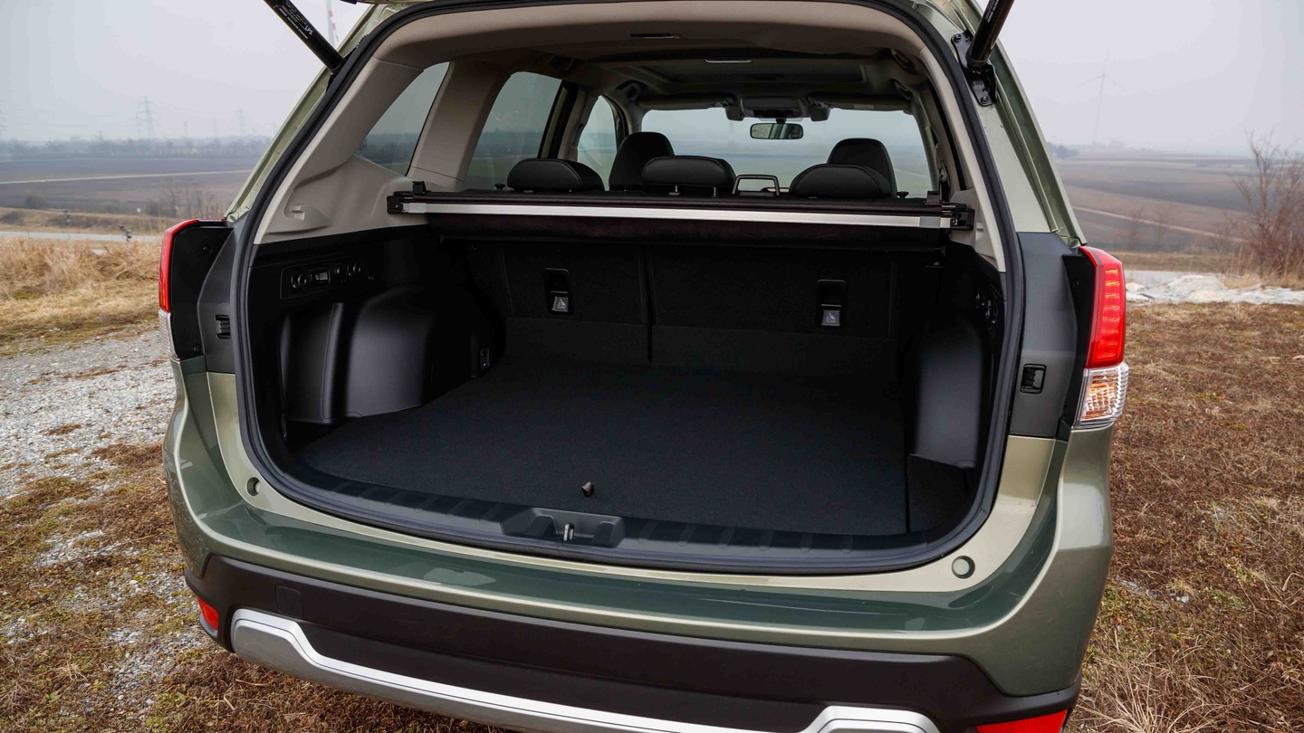 Subaru Forester boot