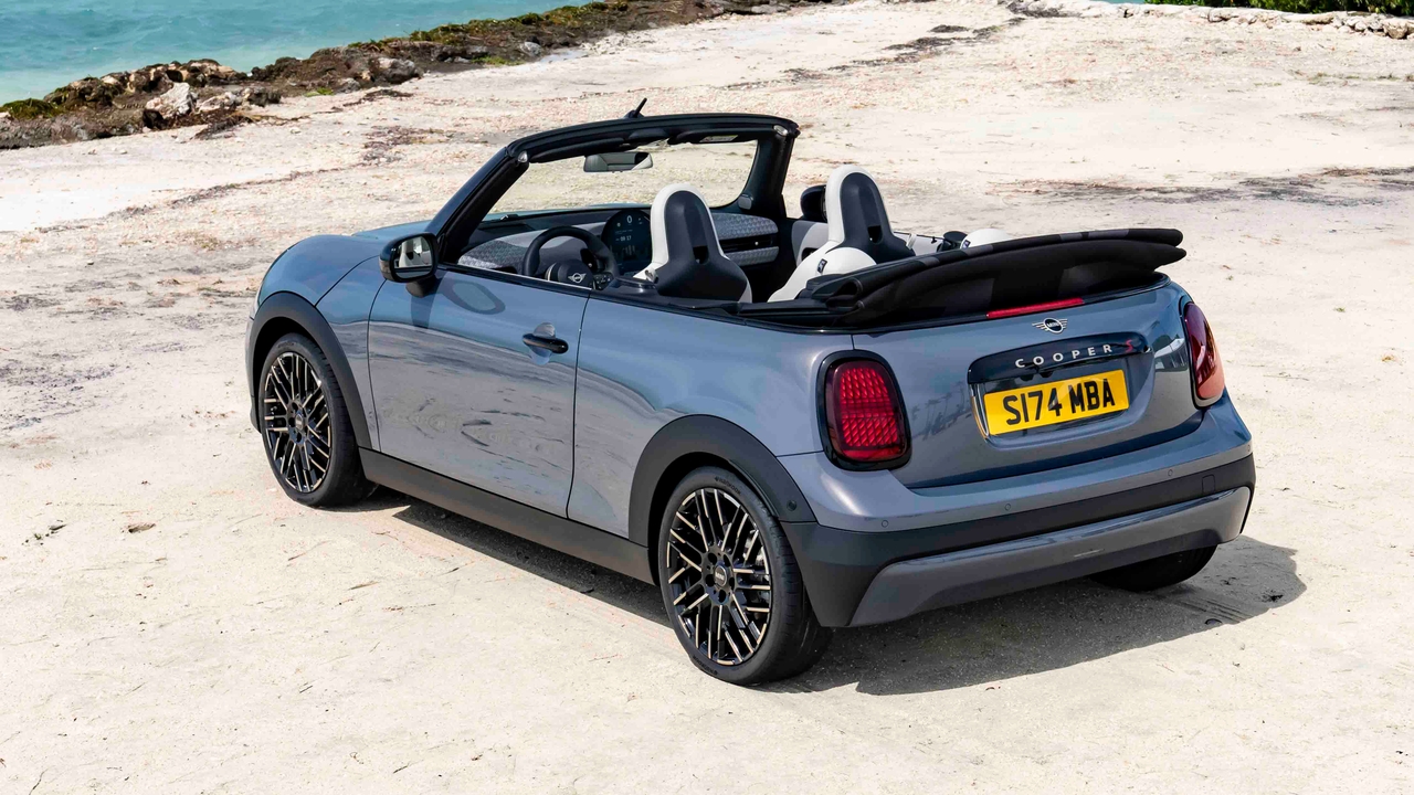 2025 Mini Convertible rear, top down