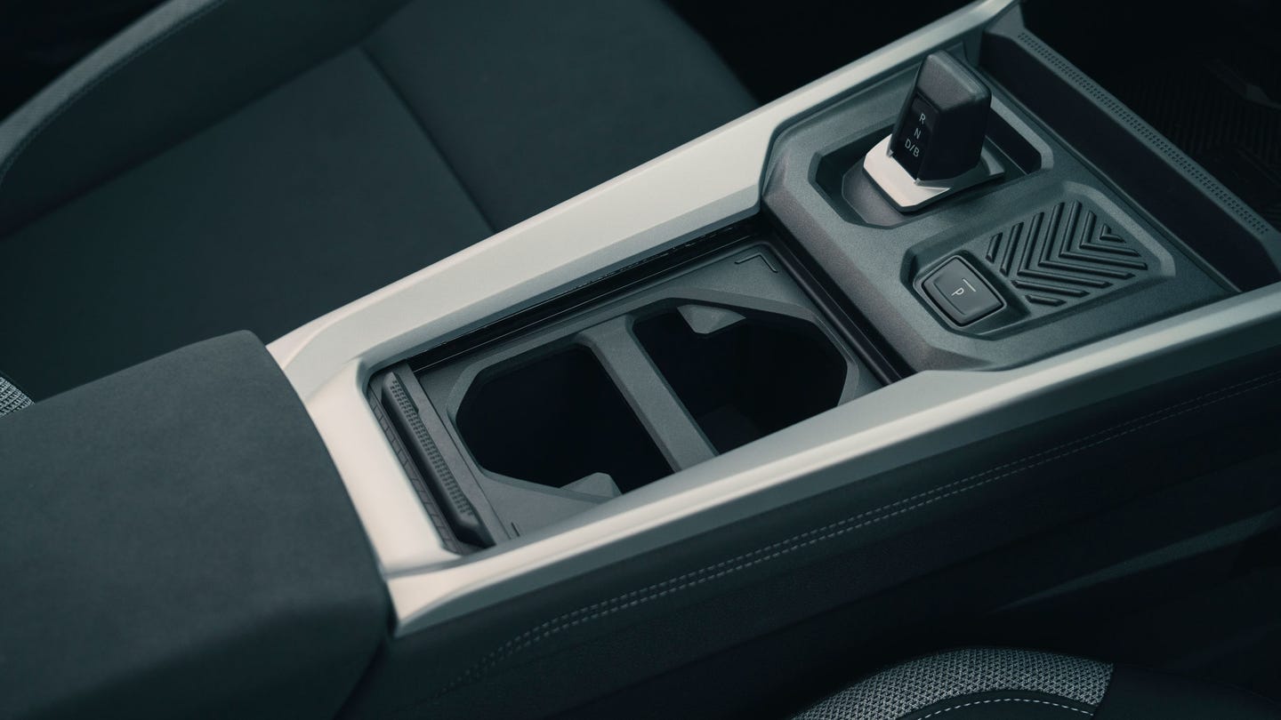 Dacia Bigster cupholders