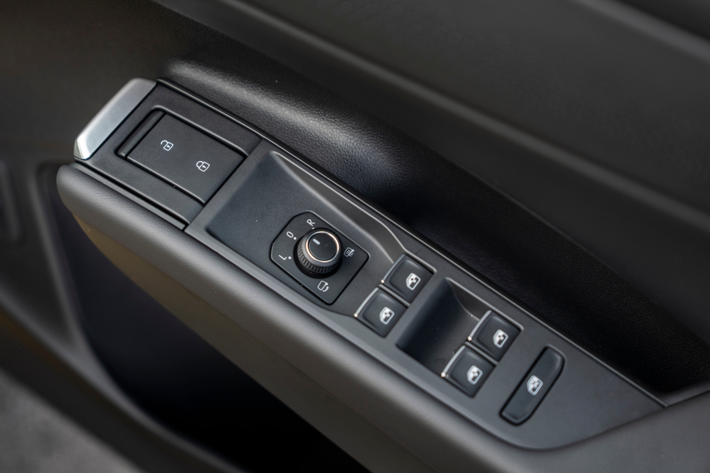 2026 VW T Roc door handles