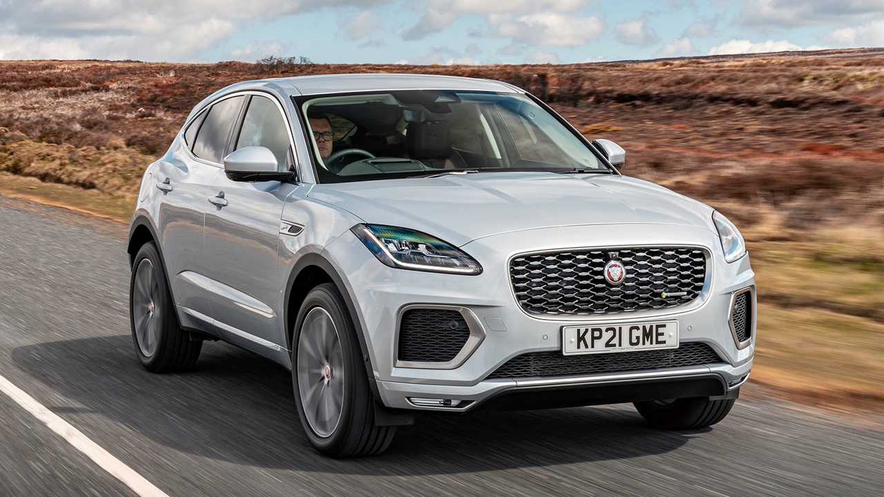 Jaguar E-Pace in silver