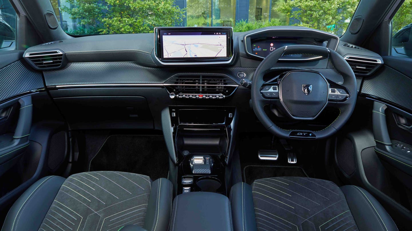 Peugeot 2008 review interior