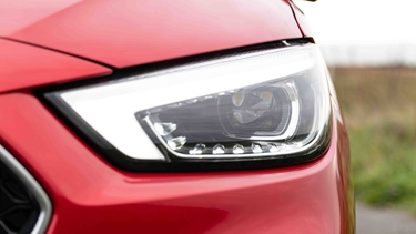 MG ZS headlight