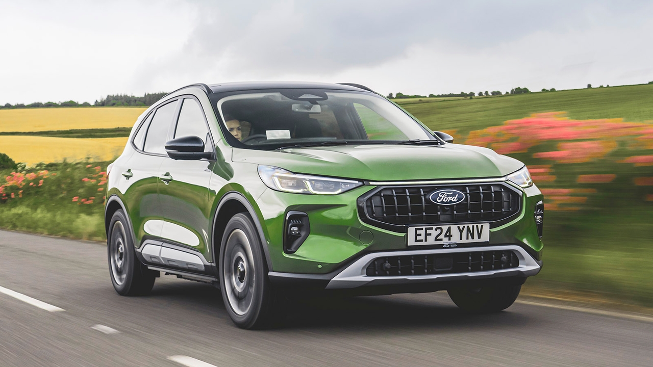 Ford Kuga in green