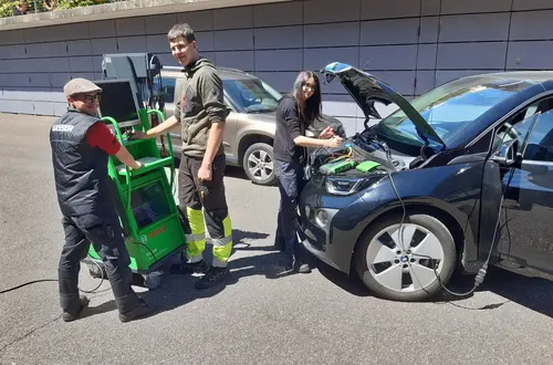 Auslesen des Fehlerspeichers Auslesen des Fehlerspeichers