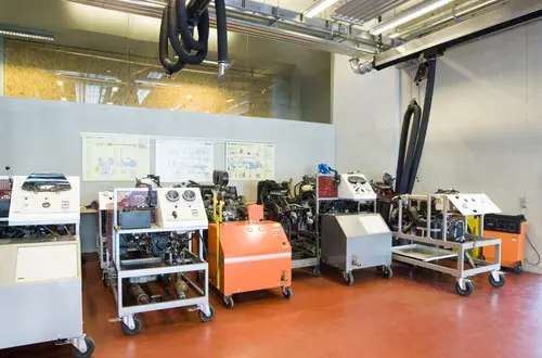 KFZ-Werkstatt KFZ-Werkstatt