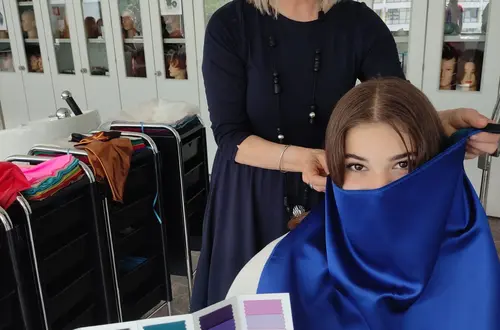 Farb- und Stilberatung in der Praxis Farb- und Stilberatung in der Praxis