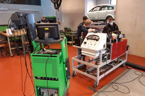 Motorenprüfung Motorenprüfung