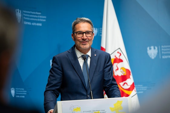 Il Presidente della Provincia Arno Kompatscher: Dobbiamo prestare maggiore attenzione alla salute delle donne e in particolare alle malattie rare (Foto: USP/Fabio Brucculeri)