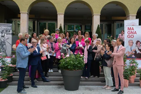 Battesimo della rosa Sophia Magnago dalla matrina Nadja Ahlbrecht Kompatscher