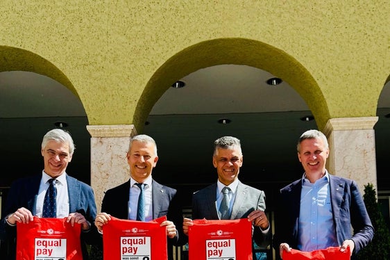 Abgeordnete im Südtiroler Landtag, v.l. Sandro Repetto, LR Peter Brunner, Harald Stauder und LR Luis Walcher