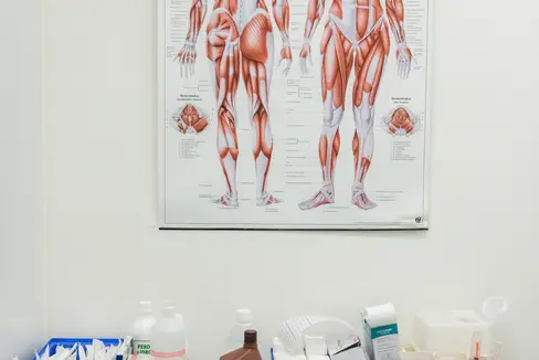 Herzinfarkt, Depression, Osteoporose, Diabetes oder Migräne und viele andere Erkrankungen verlaufen bei Frauen und Männern anders. Das Land will dazu beitragen, dieses Wissen in Forschung, Ausbildung und Alltagspraxis verankern. (Foto: LPA/Claudia Corrent)