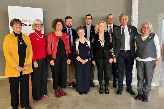 von li. nach re.: Donatella Lucian, Nadia Mazzardis, Johanna Vaja, Matteo Borzaga, Marialuisa Gnecchi, Christian Romano, Marilena Guerra, Luca Filippi, Carlo Daldoss und Maria Cristina Giovannini
(c) Pensplan Centrum AG/Franziska Maria Hack